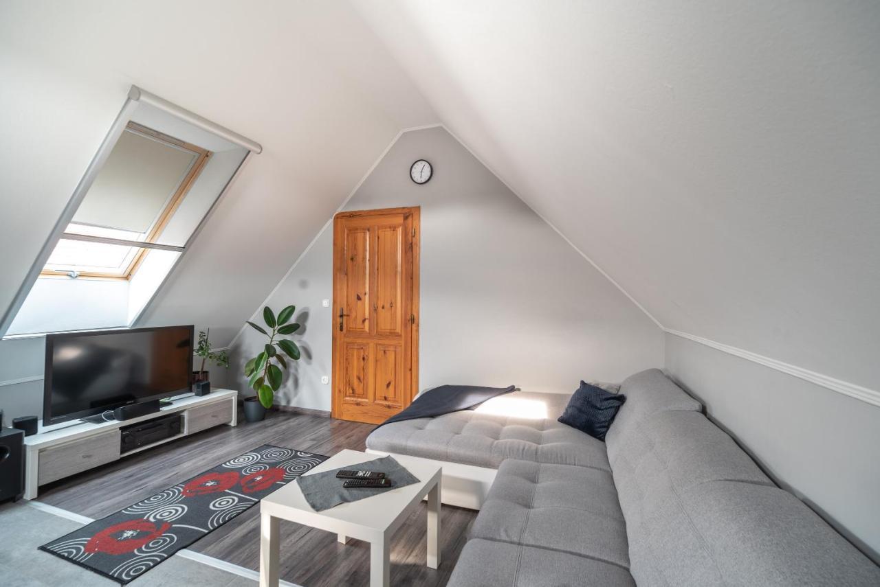Buzavirag Apartman Keszthely Extérieur photo