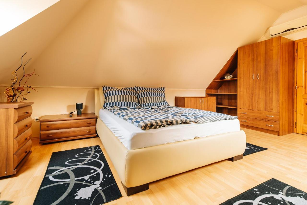 Buzavirag Apartman Keszthely Extérieur photo